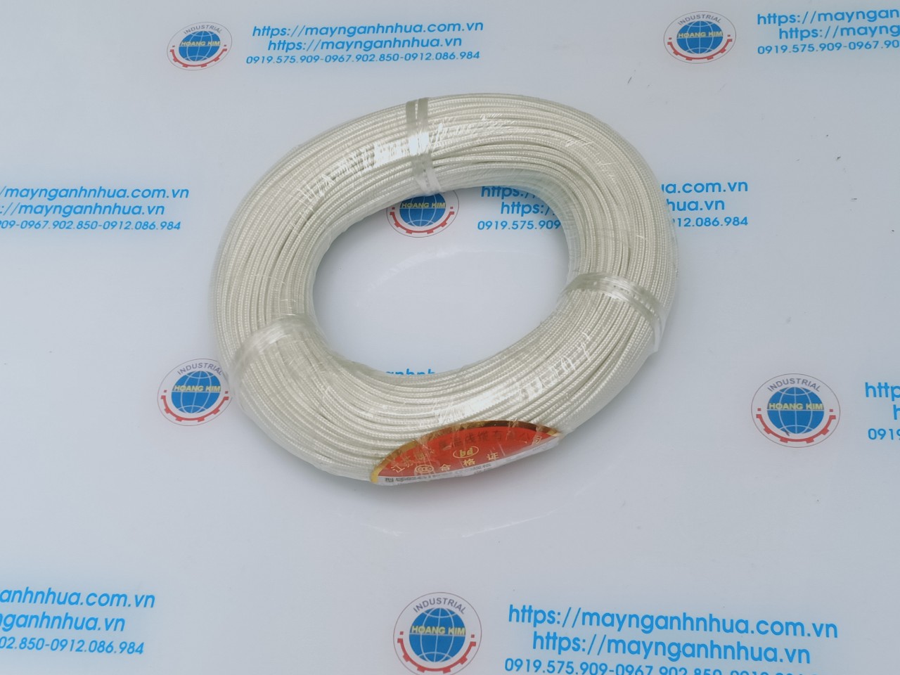 Dây điện chịu nhiệt Amiang 300 độ là một trong 2 dòng sản phẩm dây chịu nhiệt